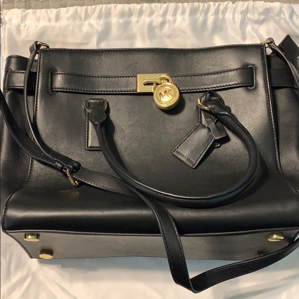 EUC Michael Kors Leather Satchel